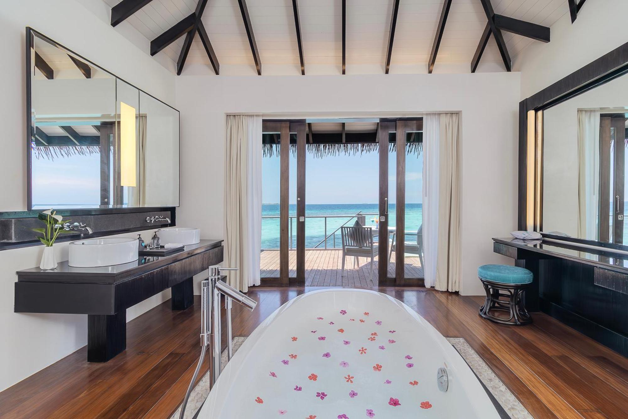 Noku Maldives, Vignette Collection By Ihg, 50 Percent Off Shared Roundtrip Seaplane Transport When You Stay 4 Nights Or More Stay Period Until 23 Dec 2025 (Adults Only) Kudafunafaru Eksteriør bilde