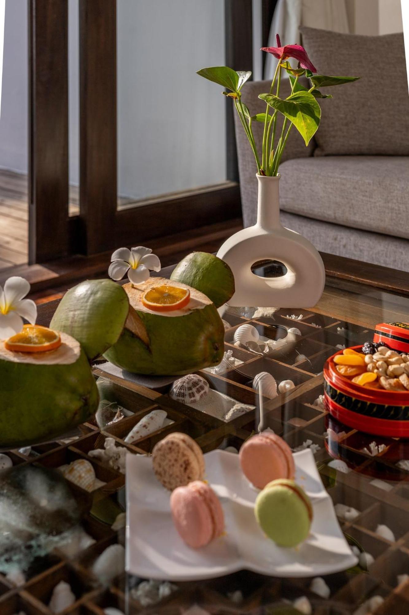 Noku Maldives, Vignette Collection By Ihg, 50 Percent Off Shared Roundtrip Seaplane Transport When You Stay 4 Nights Or More Stay Period Until 23 Dec 2025 (Adults Only) Kudafunafaru Eksteriør bilde